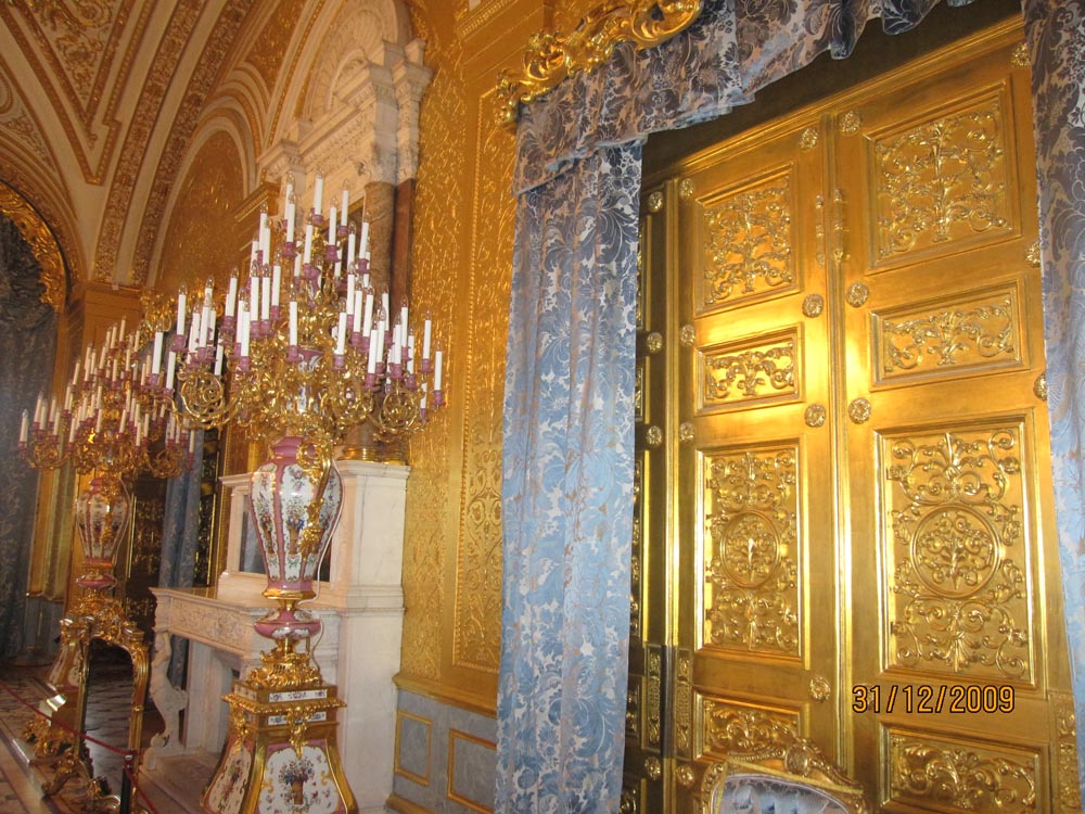 yes_that_is_gold_hermitage_st_petersburg_1000.jpg